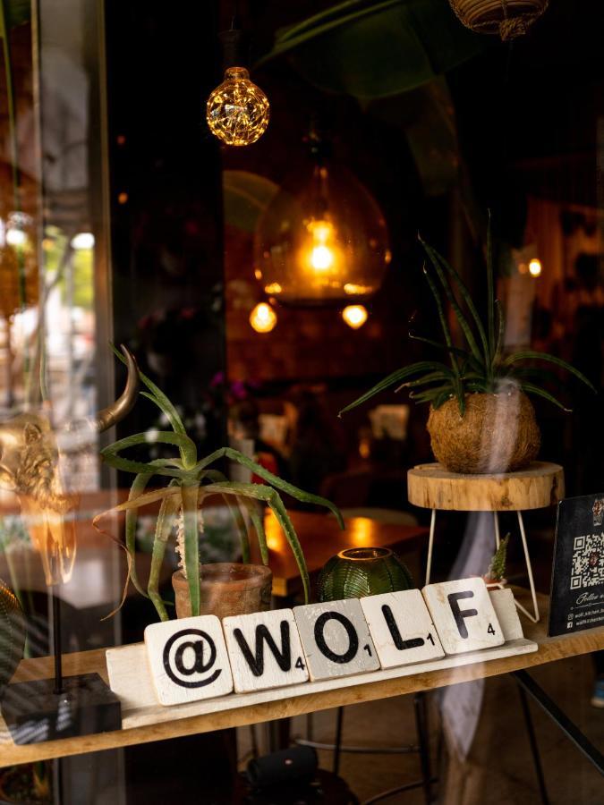 Wolf Hotel Kitchen & Bar Alkmaar Esterno foto